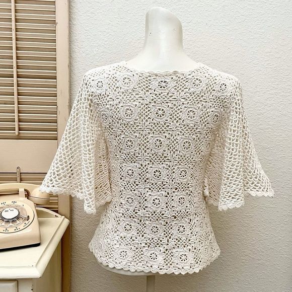 Vintage Ivory Cotton Crochet Angel Wing Bell Sleeve Top Sweater, Medium - Picture 4 of 7